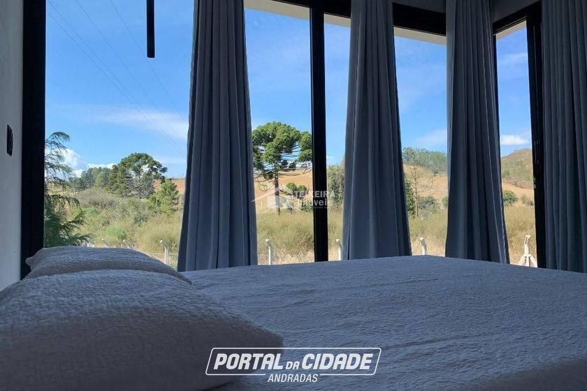 Casa &agrave; venda - 3200m&sup2; - Morada do Sol