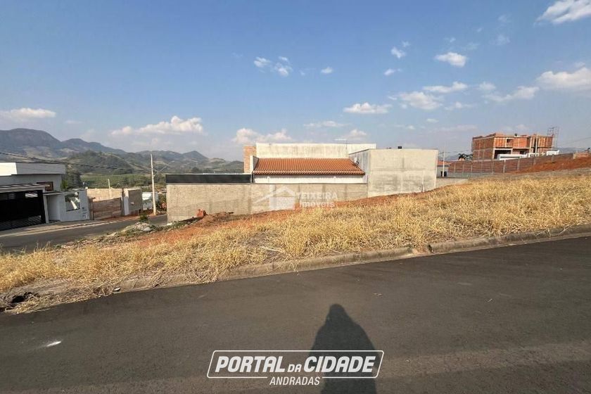 Terreno &agrave; venda - 298m&sup2; - Veredas da Serra