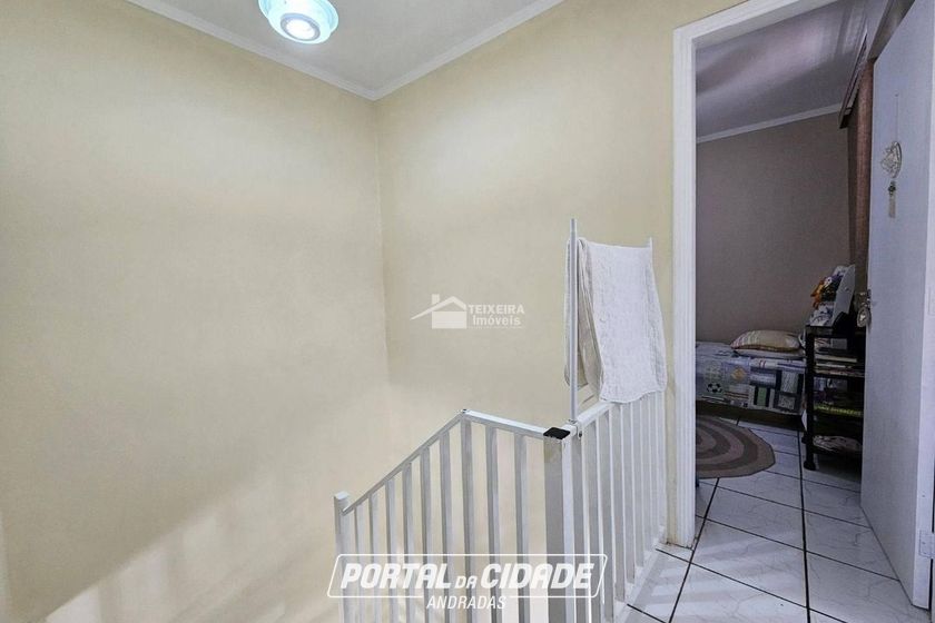 Sobrado &agrave; venda - 88m&sup2; - Jardim Muterle