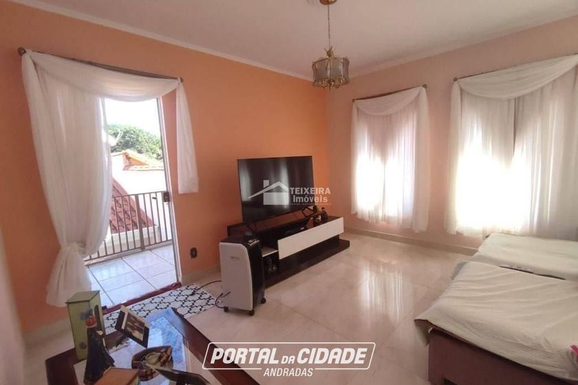 Casa &agrave; venda - 232m&sup2; - Jardim Bela Vista