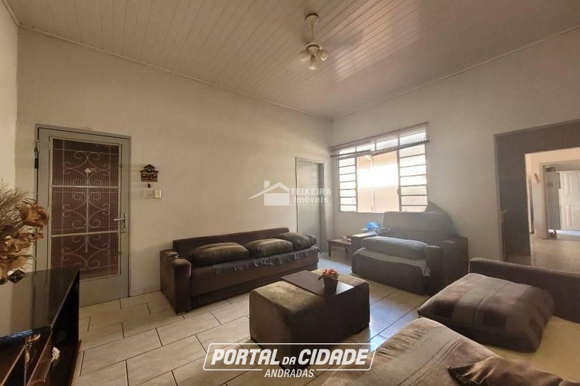 Casa &agrave; venda - 150m&sup2; - Centro