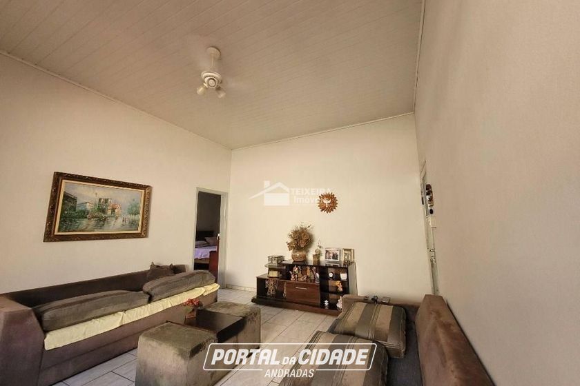 Casa &agrave; venda - 150m&sup2; - Centro