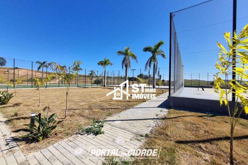 Terreno &agrave; venda - 1000m&sup2; - Quinta das Flores