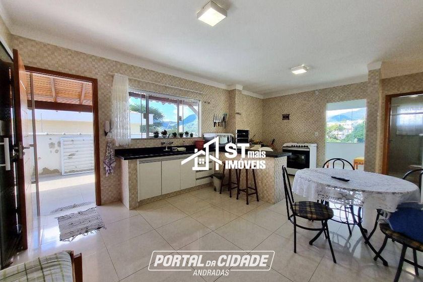 Casa &agrave; venda - 500m&sup2; - Centro