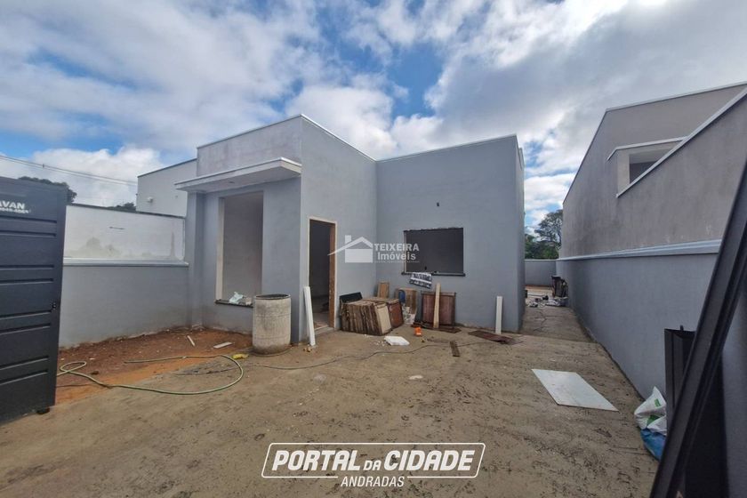 Casa &agrave; venda - 70m&sup2; - Jardim Heloisa