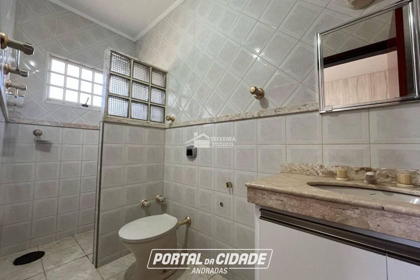 Apartamento para alugar - 123m&sup2; - Centro