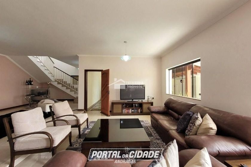 Casa &agrave; venda - 304m&sup2; - Mantiqueira Boulevard