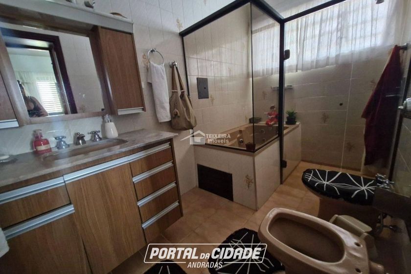 Casa &agrave; venda - 224m&sup2; - Jardim Mantiqueira