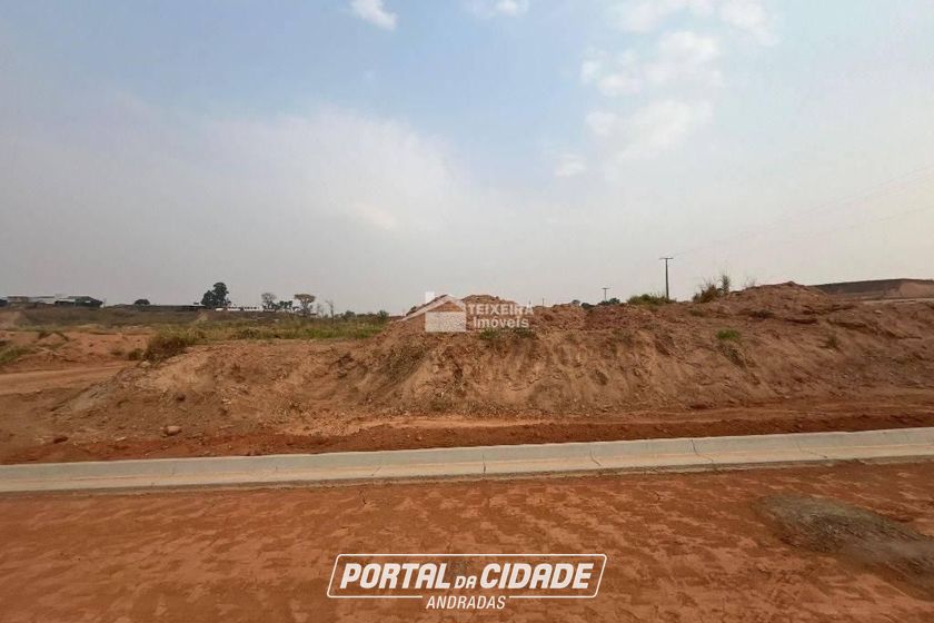 Terreno &agrave; venda - 200m&sup2; - Parque da Liberdade