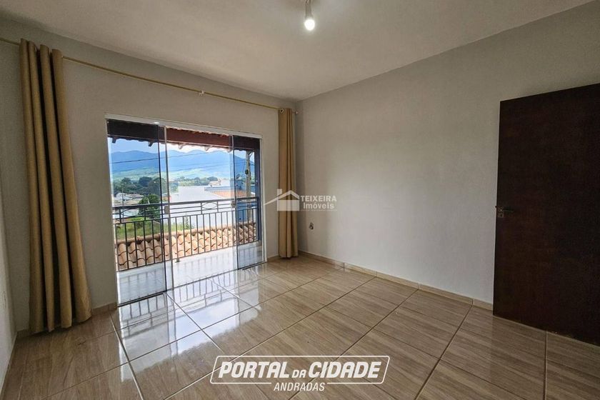 Casa &agrave; venda - 197m&sup2; - Jardim Mirante