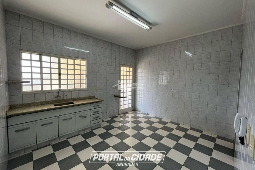 Apartamento para alugar - 123m&sup2; - Centro