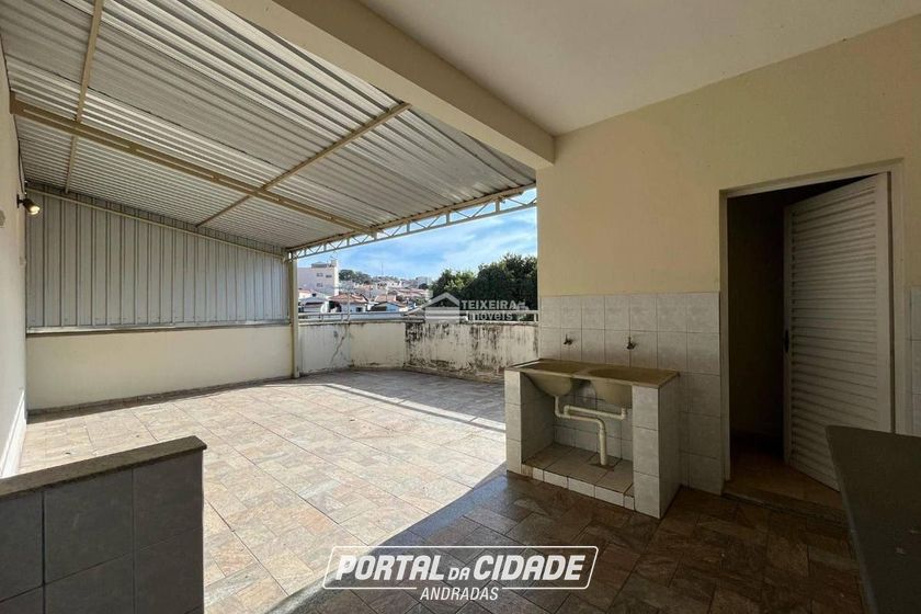 Apartamento para alugar - 123m&sup2; - Centro