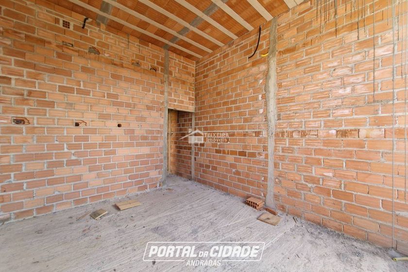 Casa &agrave; venda - 65m&sup2; - Jardim Village