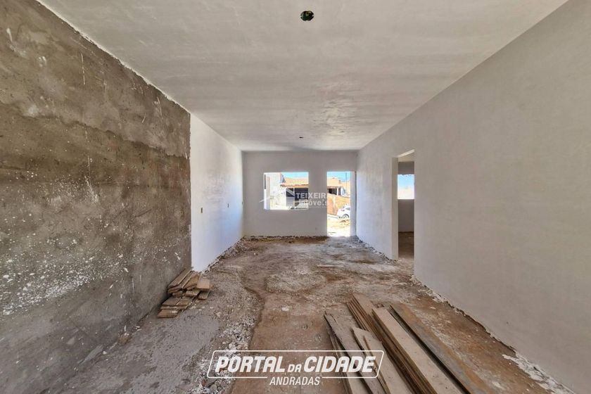 Casa &agrave; venda - 70m&sup2; - Jardim Santa L&uacute;cia