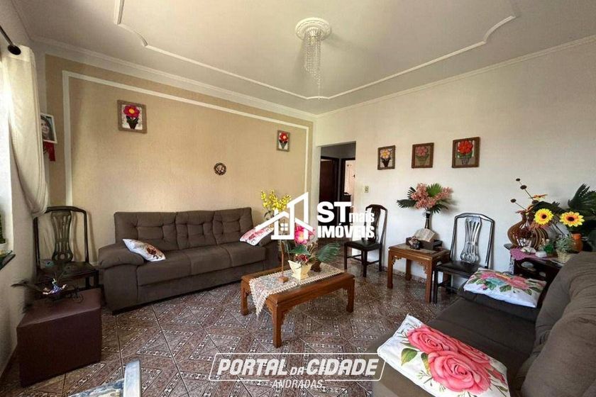 Casa &agrave; venda - 212m&sup2; - Jardim Rio Branco