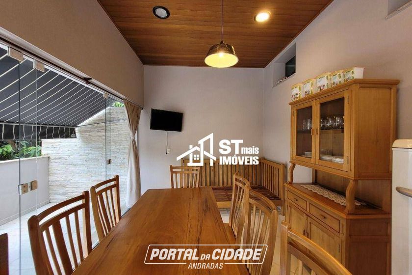 Casa &agrave; venda - 220m&sup2; - Jardim Bela Vista