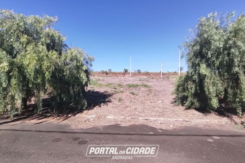 Terreno &agrave; venda - 403m&sup2; - S&atilde;o Cristov&atilde;o