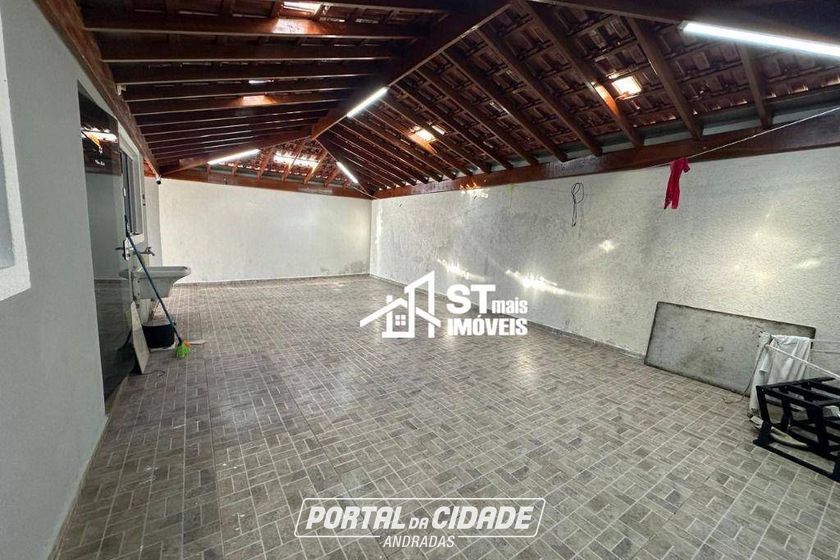 Casa &agrave; venda - 100m&sup2; - Santo Antonio de Lisboa