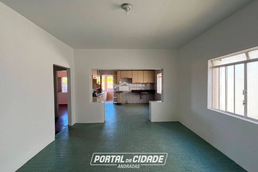 Casa para alugar - 203m&sup2; - Centro