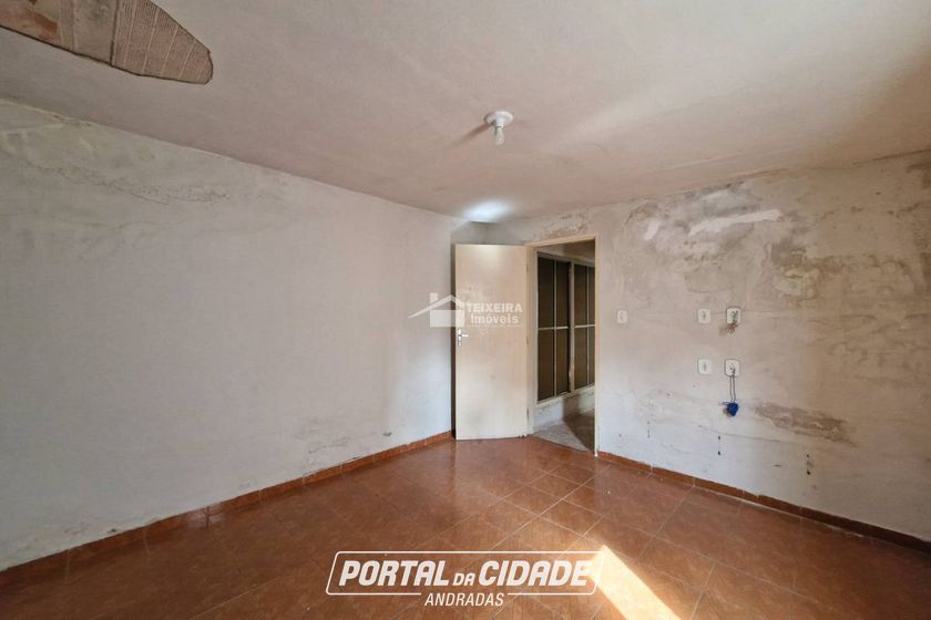 Casa &agrave; venda - 81m&sup2; - Centro