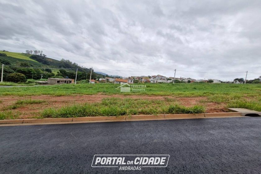 Terreno &agrave; venda - Terra Nostra