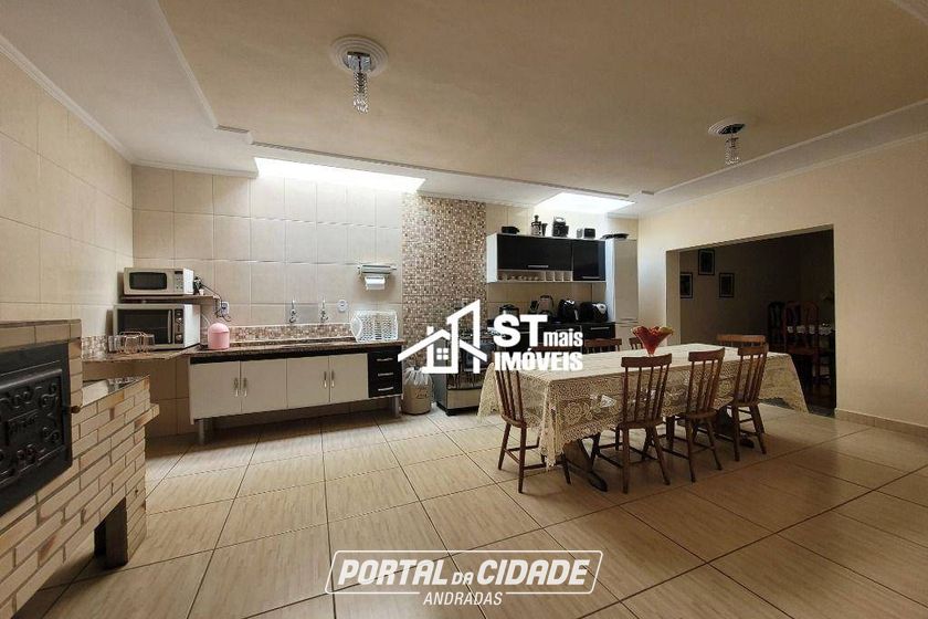 Casa &agrave; venda - 340m&sup2; - Vila Mosconi
