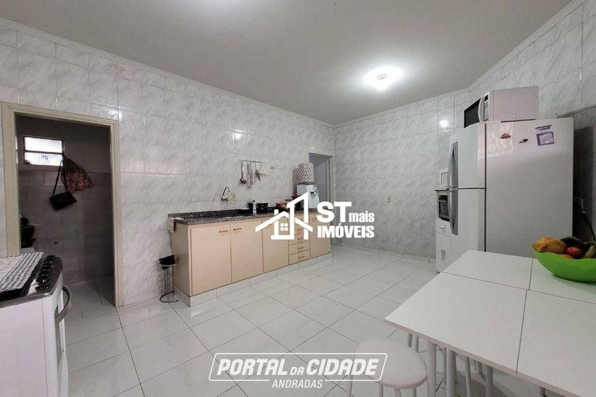 Casa &agrave; venda - 201m&sup2; - Centro