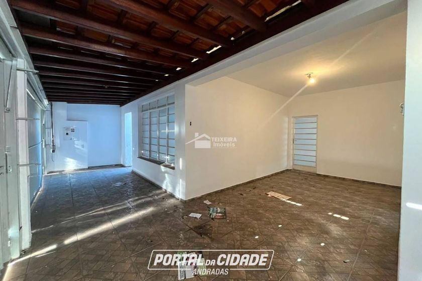 Casa para alugar - 203m&sup2; - Centro