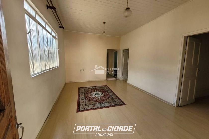Casa &agrave; venda - 283m&sup2; - Centro