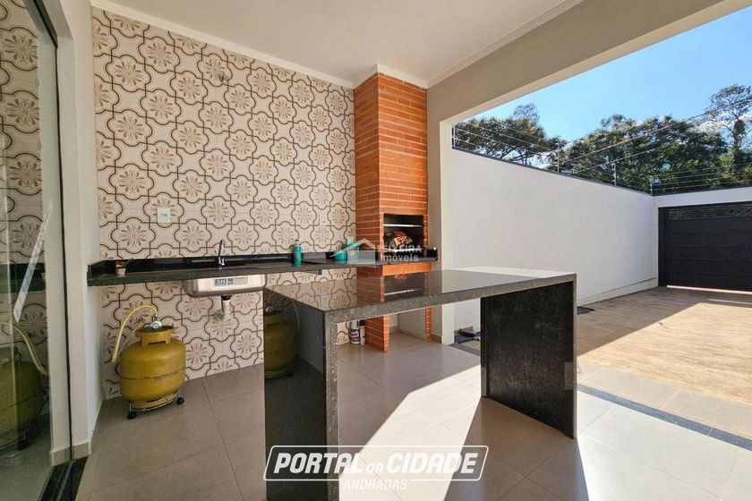Casa &agrave; venda - 100m&sup2; - Santo Ant&ocirc;nio de Lisboa
