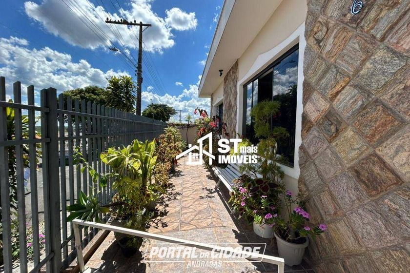 Casa &agrave; venda - 212m&sup2; - Jardim Rio Branco