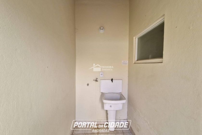 Casa para alugar - 100m&sup2; - Jardim Rio Negro