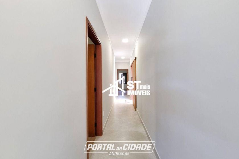 Casa &agrave; venda - 210m&sup2; - Jardim Mantiqueira 2