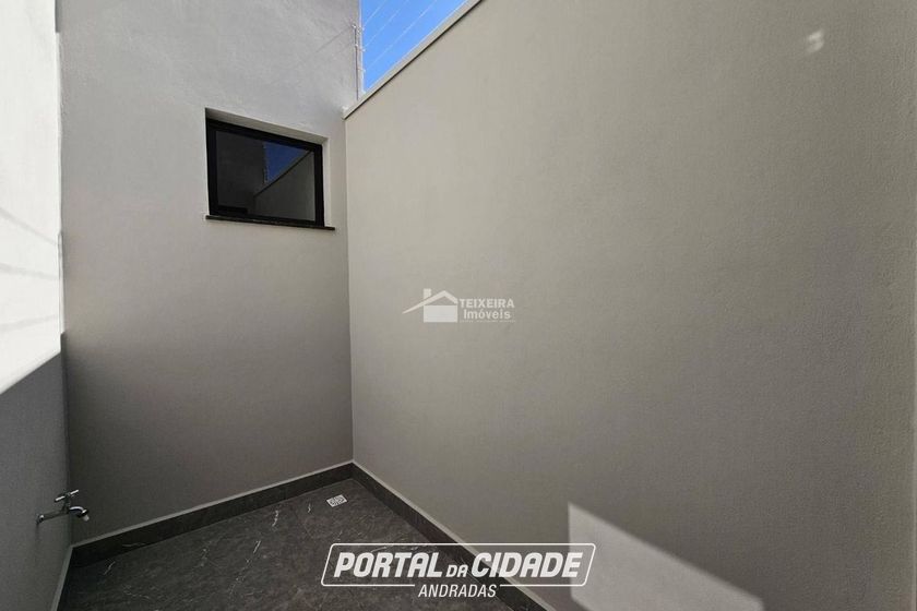 Casa &agrave; venda - 200m&sup2; - Jardim Mirante