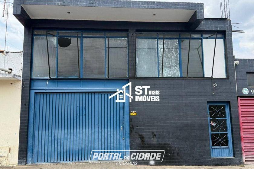 Sal&atilde;o Comercial para alugar - 290m&sup2; - Centro
