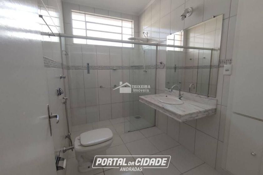 Casa &agrave; venda - 238m&sup2; - Centro