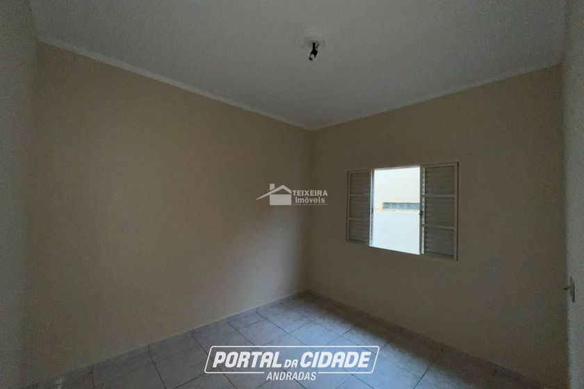 Casa para alugar - 200m&sup2; - Jardim Ip&ecirc;