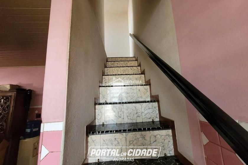 Casa &agrave; venda - 204m&sup2; - Centro