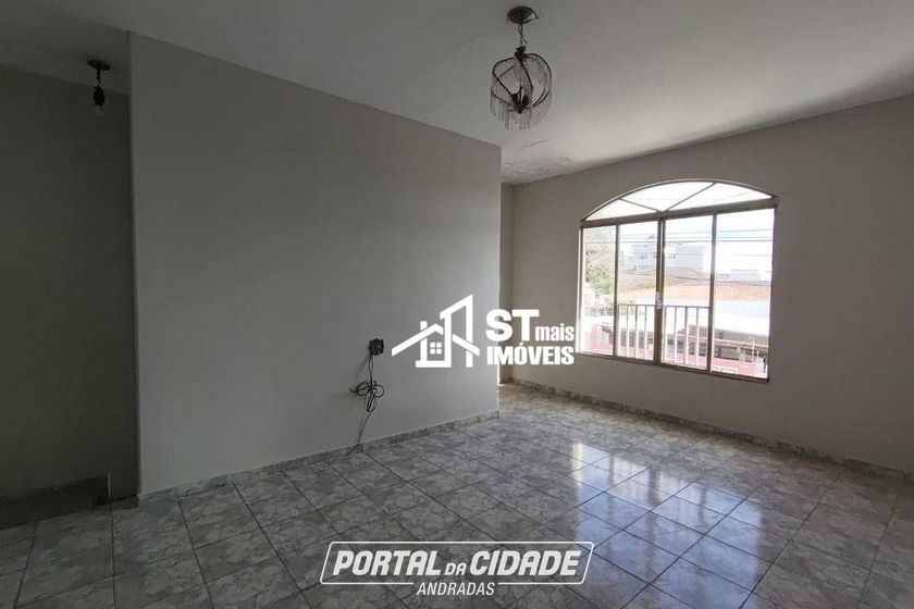 Sobrado &agrave; venda - 235m&sup2; - Centro