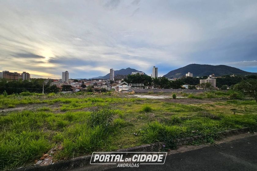 Terreno &agrave; venda - 200m&sup2; - Jardim It&aacute;lia