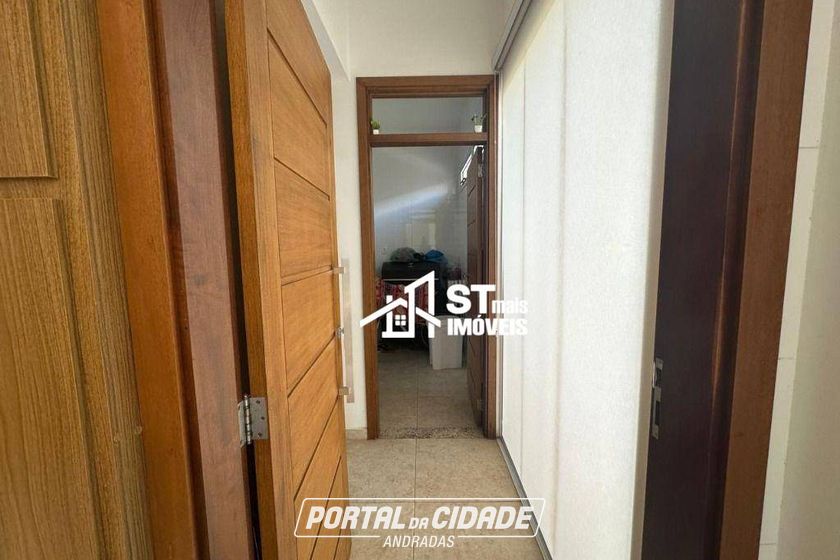Sobrado &agrave; venda - 285m&sup2; - Centro