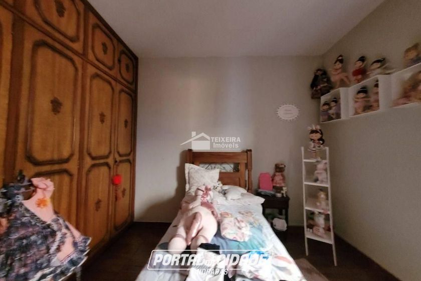 Casa &agrave; venda - 247m&sup2; - Jardim Panorama