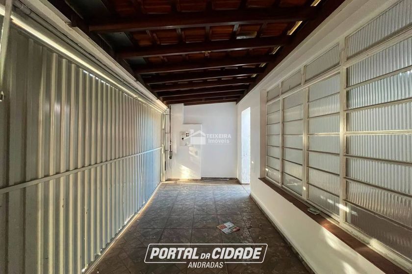 Casa para alugar - 203m&sup2; - Centro