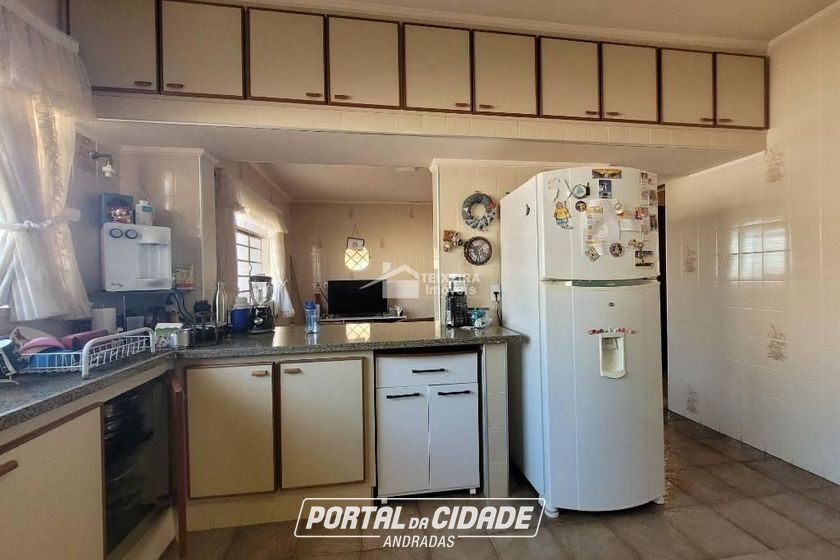 Casa &agrave; venda - 281m&sup2; - Jardim Bela Vista
