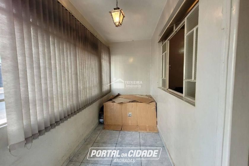 Casa &agrave; venda - 204m&sup2; - Centro