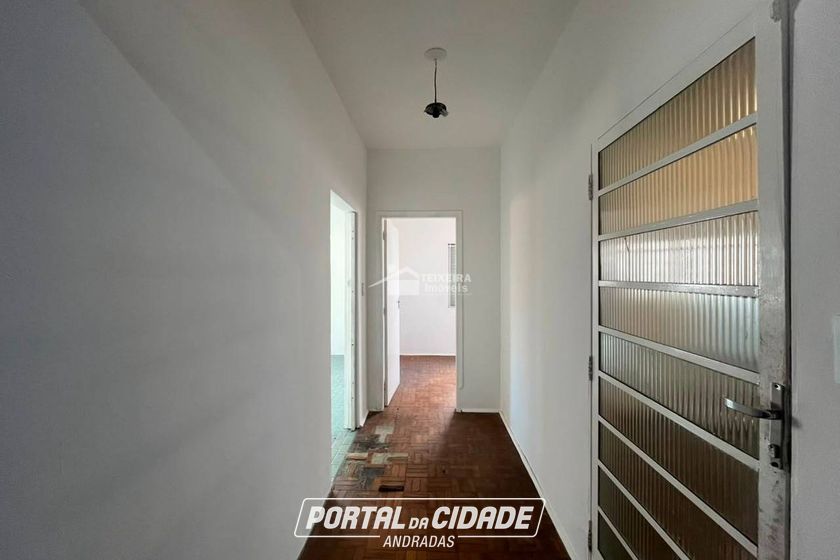 Casa para alugar - 203m&sup2; - Centro