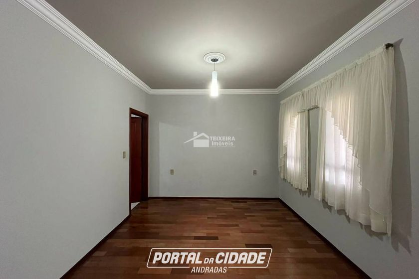 Casa para alugar - 130m&sup2; - Jardim Am&eacute;rica