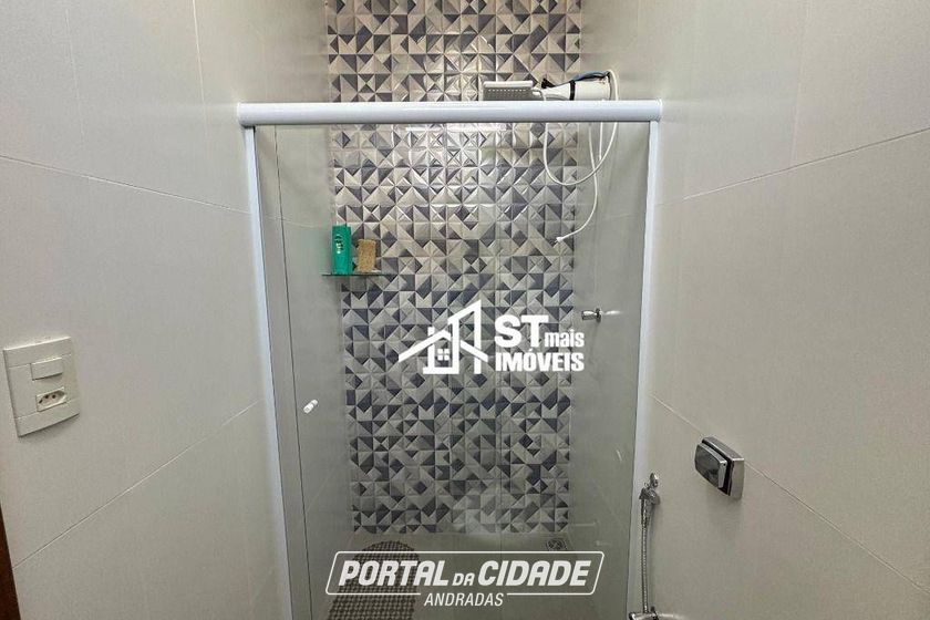Ch&aacute;cara &agrave; venda - 1130m&sup2; - &Aacute;rea Rural de Andradas
