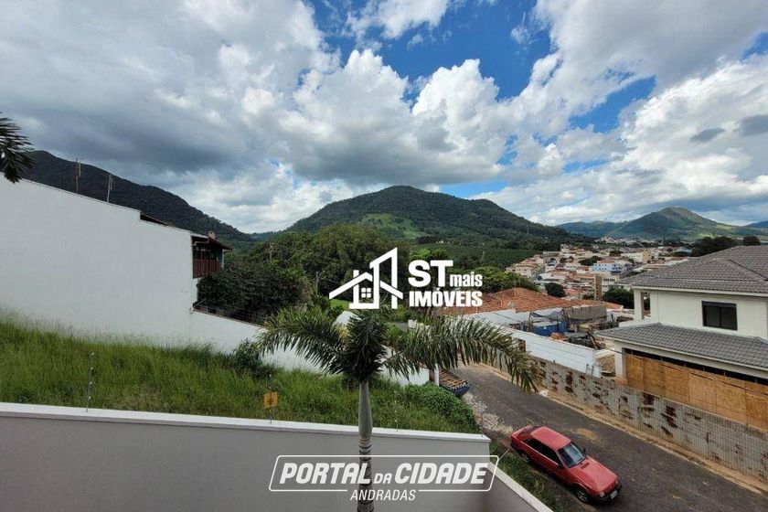 Casa &agrave; venda - 220m&sup2; - Jardim Bela Vista