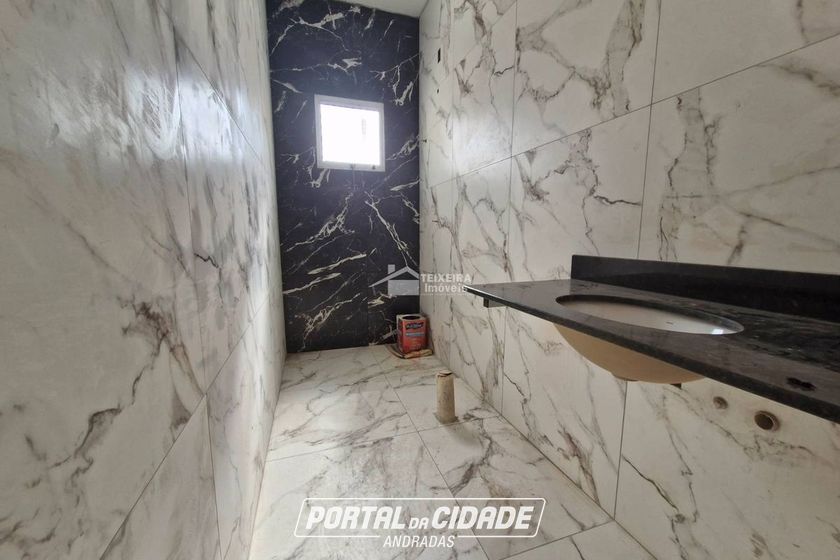 Casa &agrave; venda - 65m&sup2; - Jardim Heloisa